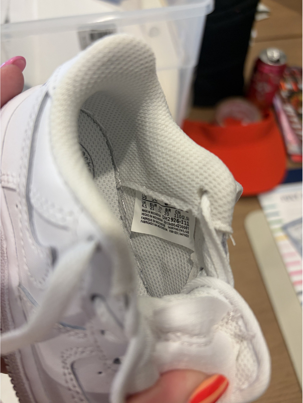 Kid's Nike Air Force 1s size 5C - Picture 3 of 3